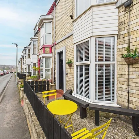 Host & - Falcon Retreat * 휫비